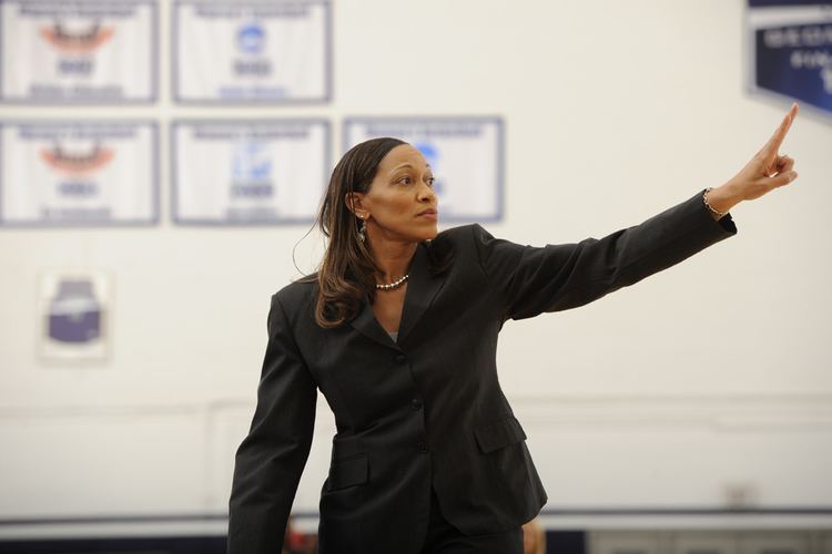 Terri Williams-Flournoy WilliamsFlournoy leaves Hoyas to become Auburn39s coach