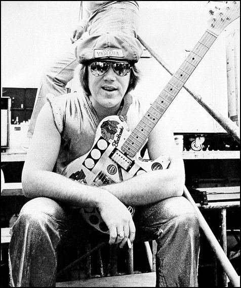 Terry Kath Terry Kath Play A Song For Me Pinterest Terry kath Guitars