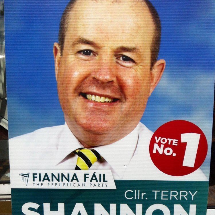 Terry Shannon (politician) httpspbstwimgcomprofileimages4643641685741