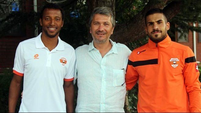 Tevfik Altındağ Joao Luiz Vieira ve Tevfik Altnda Adanaspor39da