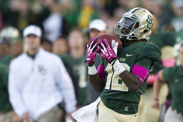 Tevin Reese Baylor receiver Tevin Reese injures wrist will miss rest