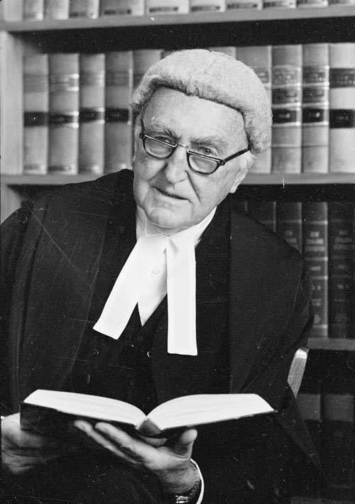 Thaddeus McCarthy Judge Thaddeus McCarthy Te Kti Whenua Mori Land Court Te Ara