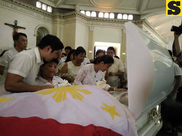 Thadeo Ouano SunStar Philippines Gallery Photo Keywords last respect burial