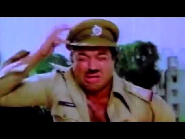 Thai Veedu movie scenes Rajinikanth s Thrilling Car Chasing Scene Thai Veedu 1983 