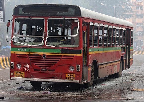 Thane Municipal Transport Bandh begins in Thane on violent note 12 buses damaged Rediffcom