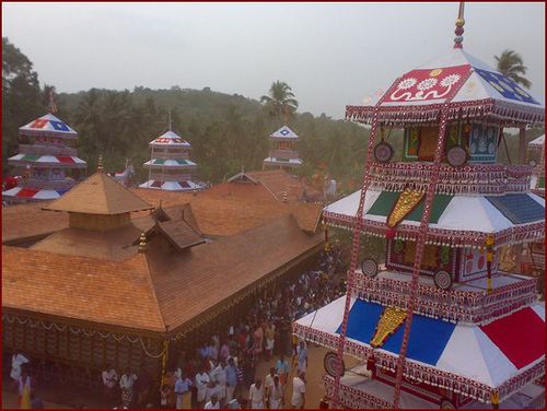 Thattayil Orippurathu Bhagavathi Temple farm8staticflickrcom71407597226612a55f04a0f0jpg