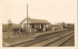 Thaxted railway station httpsuploadwikimediaorgwikipediacommonsthu