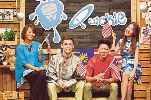 The 8TV Quickie SHOWBIZ Quickie hosts compose Malaysia Day songs New Straits