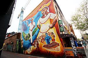 The Afro-Colombian Mural: Currulao y Desplazamiento httpsuploadwikimediaorgwikipediacommonsthu