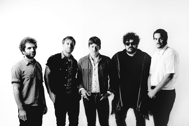 The Arcs Song Exploder Dan Auerbach Breaks Down His New Band The Arcs WIRED