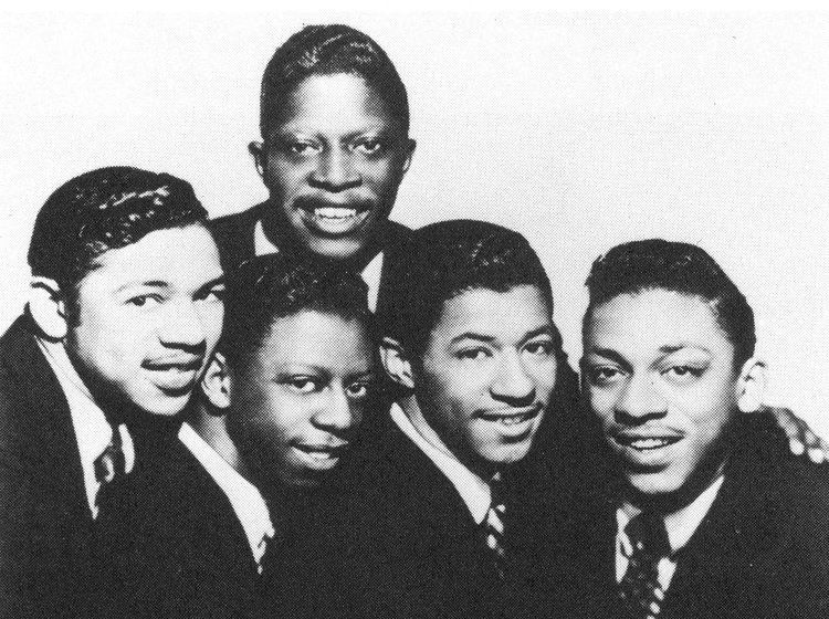 The Cadillacs Earl Carroll Lead Singer of the Cadillacs Dies at 75 The New