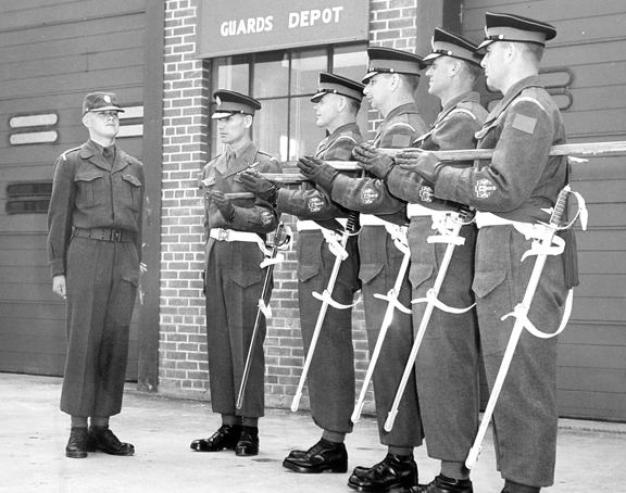 The Canadian Guards Canadian Guards Forage Caps MilArt