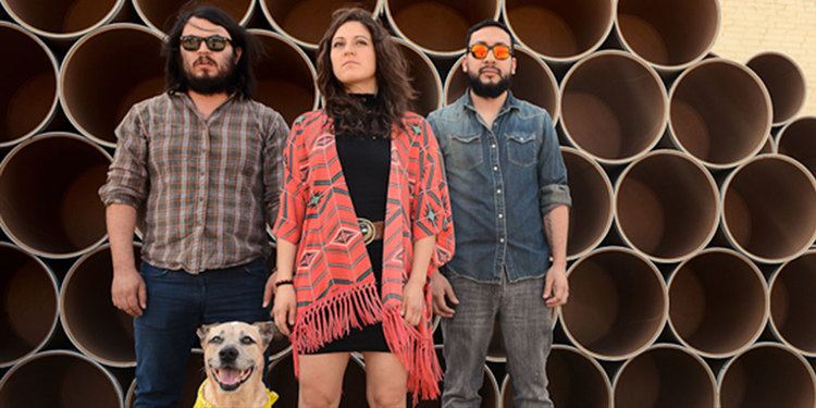 The Chamanas Once Once Debut Album by The Chamanas Al Borde