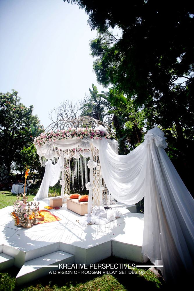 The Crystal Gazebo The Crystal Gazebo Set by Koogan Pillay