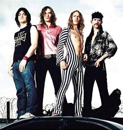 The Darkness (band) The Darkness Defending Axl Rose