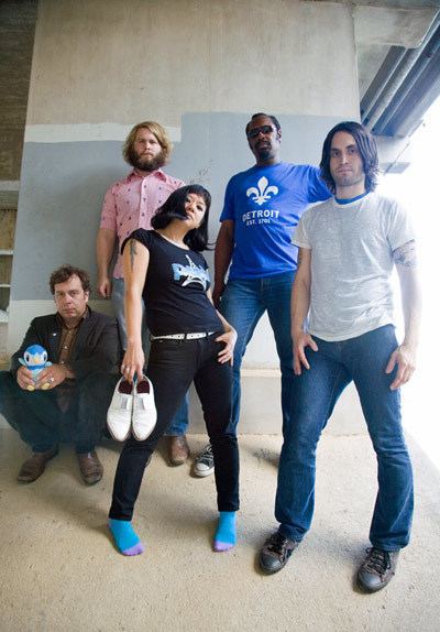 The Dirtbombs The Agit Reader Feature The Dirtbombs