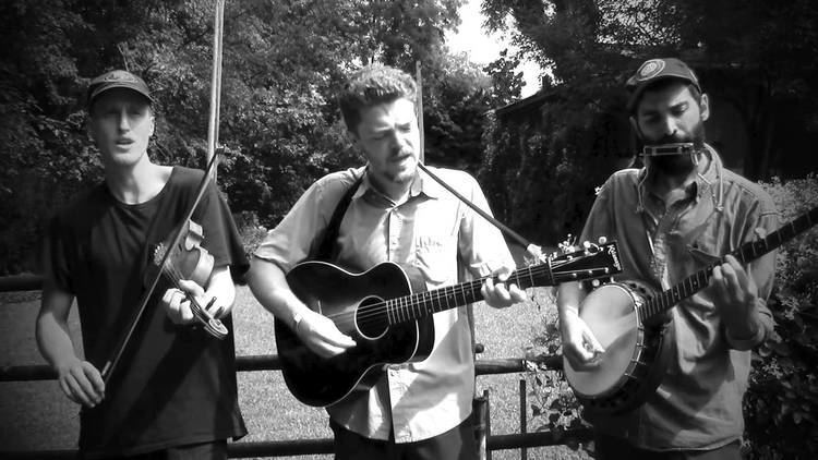 The Down Hill Strugglers Kitchen Song No 17 The Downhill Strugglers playing quotHesitation