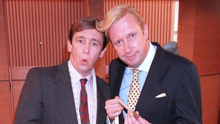 Paul Whitehouse and Mark Williams posing with each other during their time as casts in The Fast Show.