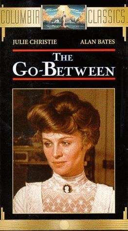 The Go-Between (1971 film) Amazoncom The GoBetween VHS Julie Christie Alan Bates