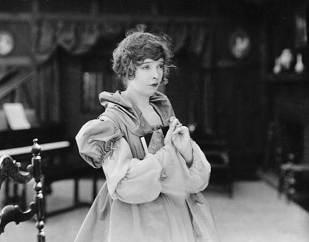 The Great Love (1918 film) Lillian Gish in The Great Love 1918 Lost Films 19151919