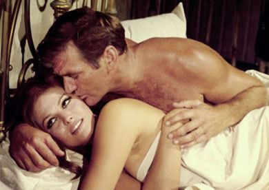 The Hell with Heroes The Complete Rod Taylor Site The Hell with Heroes