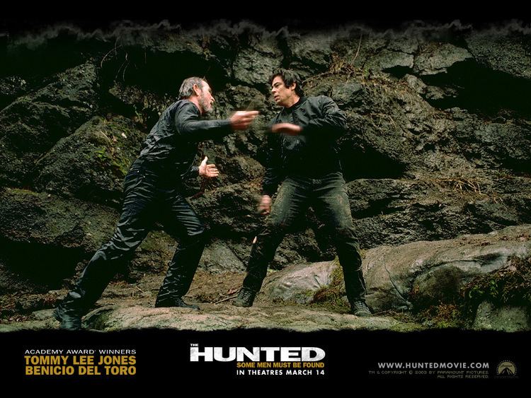 The Hunted (2003 film) Watch Streaming HD The Hunted starring Tommy Lee Jones Benicio Del