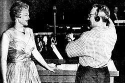 The Jo Stafford Show (1954 TV series) httpsuploadwikimediaorgwikipediaenthumb3