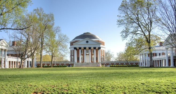 The Lawn FileGreen and Rotunda at Academical Villagejpg Wikimedia Commons