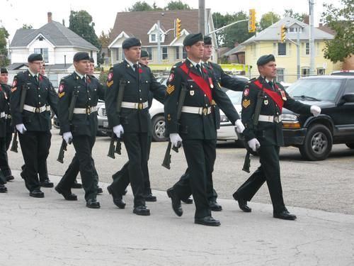 The Lincoln and Welland Regiment Lincoln and Welland Regiment bids farewell to f Niagara Falls