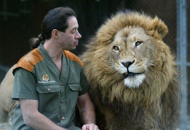 The Lion Man Craig Busch the Lionman images Craig and his cats wallpaper and