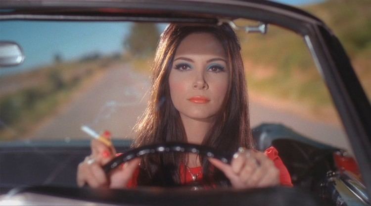 The Love Witch Why Were Under the Spell of Sultry New Film The Love Witch AnOther