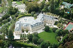 The Manor (Los Angeles) httpsuploadwikimediaorgwikipediacommonsthu