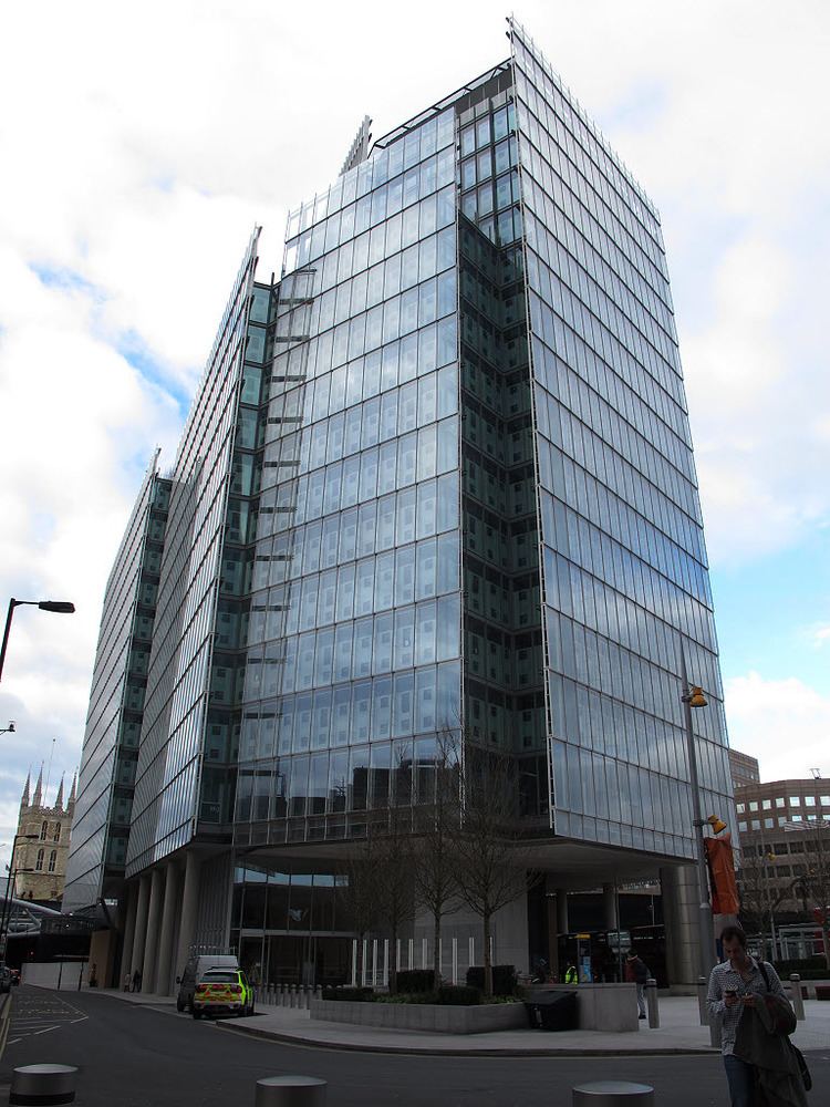 The News Building (London) httpsuploadwikimediaorgwikipediacommonsee