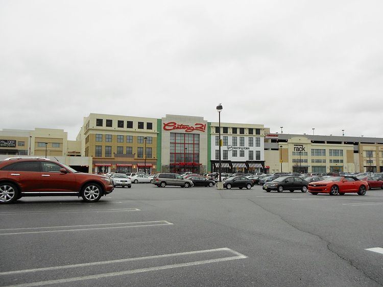 The Outlets at Bergen Town Center