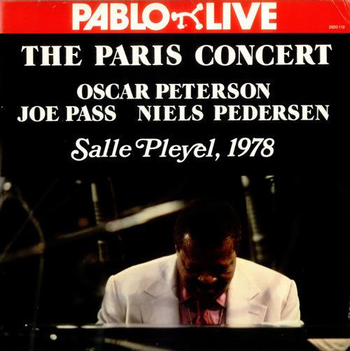 The Paris Concert (Oscar Peterson album) httpsimages991comlargeimageOscarPeterson