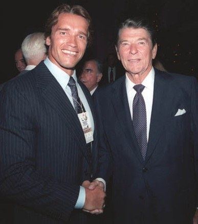 File:Reagan+Schwarzenegger1984.jpg