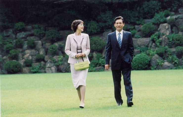 The Romantic President The Romantic President Korean Movie 2002