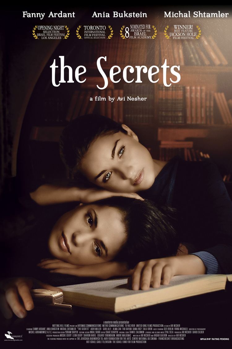 The Secrets (film) wwwgstaticcomtvthumbmovieposters189346p1893