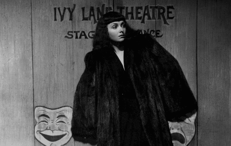 The Seventh Victim What Im Watching The Seventh Victim Live Culture