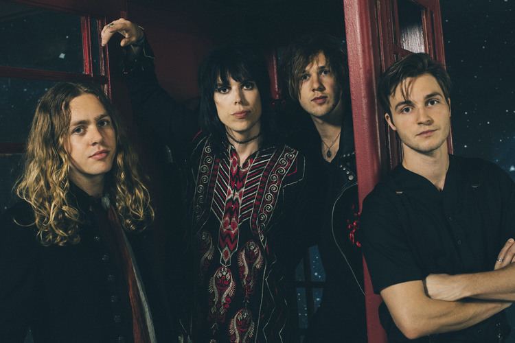 The Struts Sacks amp Co The Struts