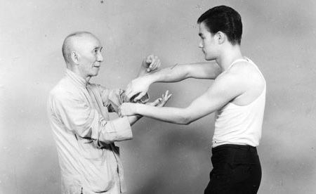 File:The age of 18 Bruce Lee and Ye Wen.jpg