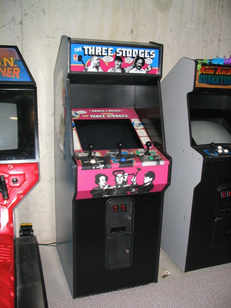 The Three Stooges (arcade game) Picture of The Three Stooges