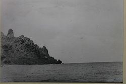 The Trindade Island's UFO httpsuploadwikimediaorgwikipediacommonsthu