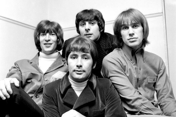The Troggs Reg Presley RIP Tributes as Troggs frontman 71 dies after lung