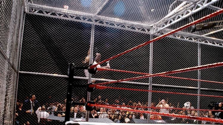 The Undertaker vs. Mankind (Hell in a Cell match) 1000 images about Hell in a Cell on Pinterest Radios Cm punk and