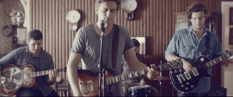The Vernons The Vernons premiere their new video for I Want Her Back Home