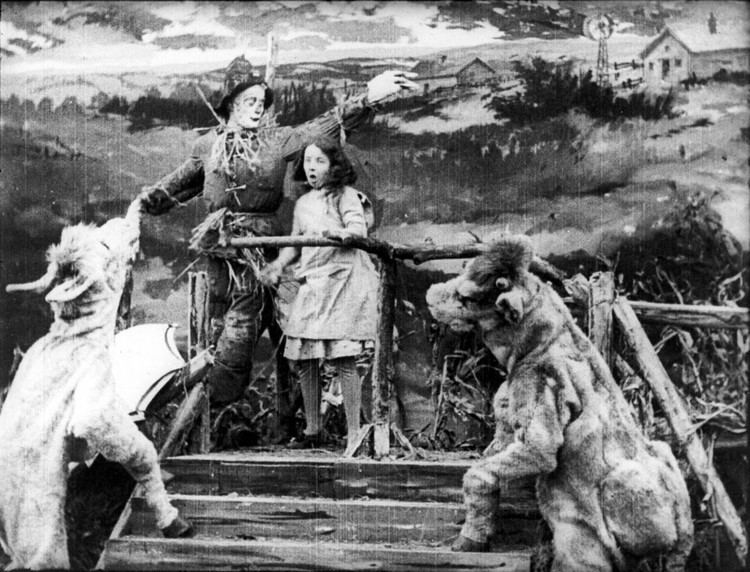 The Wonderful Wizard of Oz (1910 film) Unflattening The Wonderful Wizard of Oz 1910