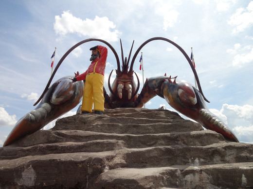The World's Largest Lobster World39s Largest Lobster Shediac Canada Atlas Obscura