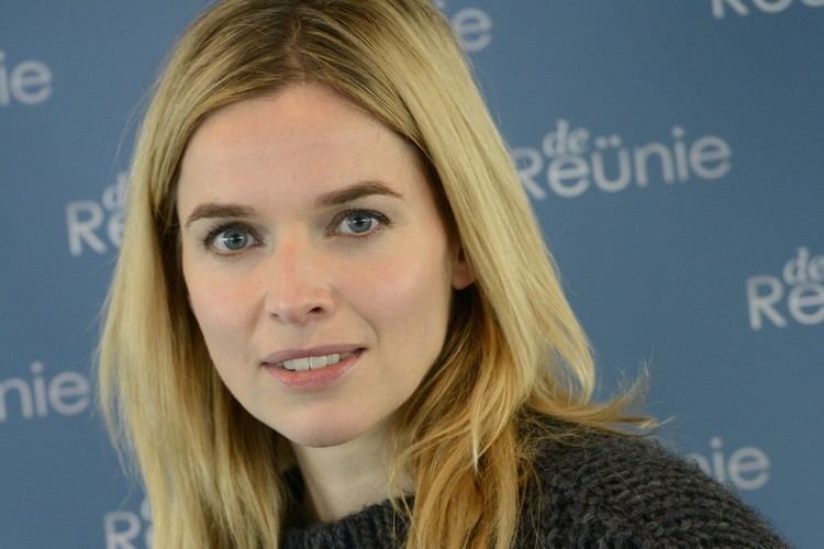 Thekla Reuten Thekla Reuten blij met geheime relatiePrive Telegraafnl