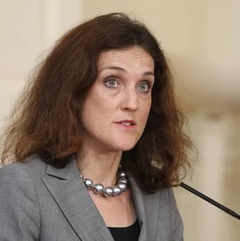 Theresa Villiers Theresa Villiers in tribute to postal workers after letter